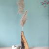 soliflore vague artisanal vase en bois noeud naturel 2 Soliflore en bois de Fraké avec nœud – décoration de caractère pièce unique