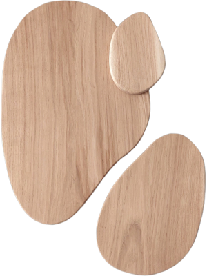 Création artisanale en bois, idéale pour une famille de trois.