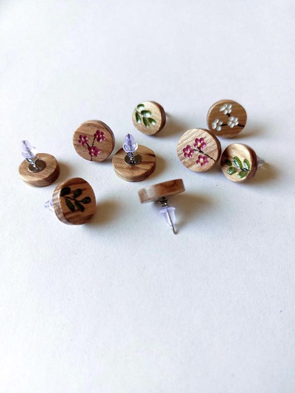 4c4a2197-edda-4744-848f-60e636ae96f6 Origine - Boucles d'oreilles puces en bois