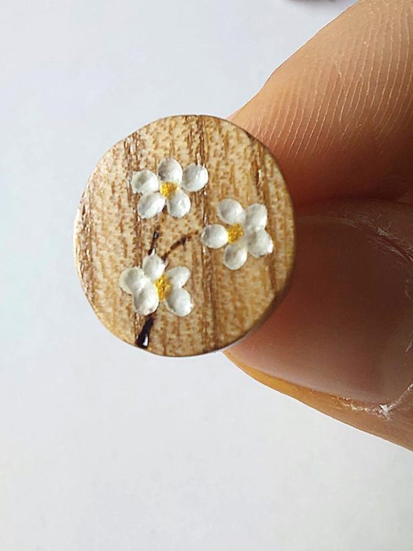 7740b28e-7d35-41f5-9da9-f8a8d6b8e070 Origine - Boucles d'oreilles puces en bois